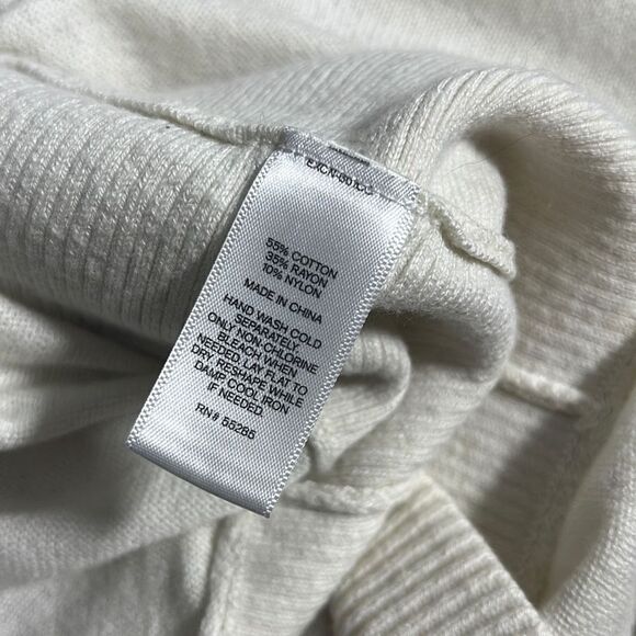 Express Cold Shoulder Rounded Hem Woven Sleeve Sweater Size S - Picture 8 of 8